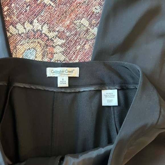 Coldwater Creek Women’s Black Trousers
Size 8 - Picture 4 of 5